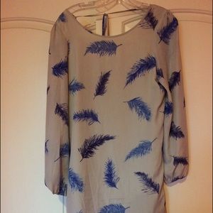 Quarter sleeve Feather Dress