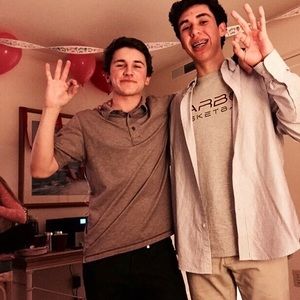 Meet your Posher, Deane