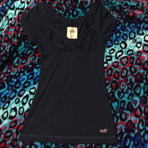 🌺Navy Hollister Shirt XS