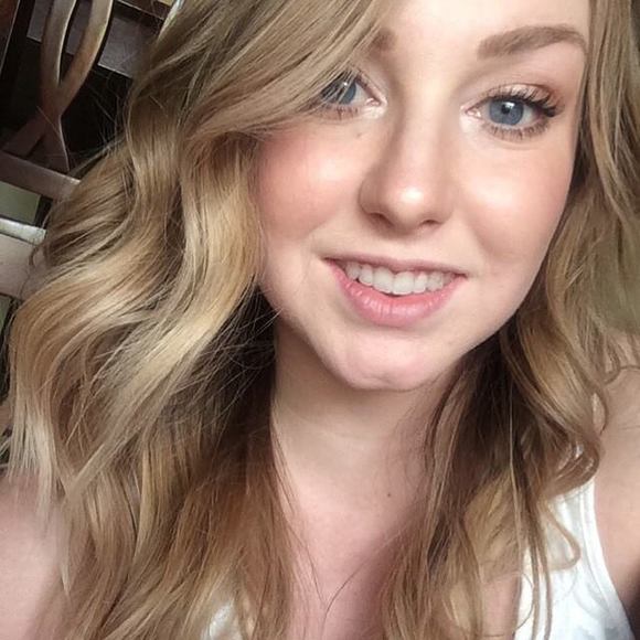 Meet your Posher, Marie