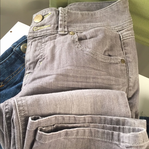 Cabi Jeans🎀👖👖👖🎀$45 per each/Several pairs/sz2 - Picture 4 of 7