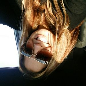 Meet your Posher, Tessa