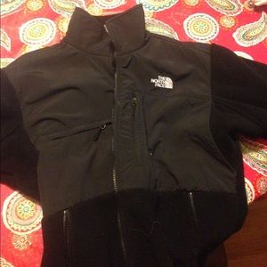 Large men's north face jacket in good condition