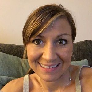 Meet your Posher, Marissa