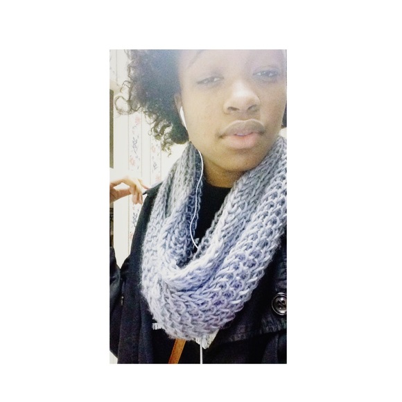 Meet your Posher, Sade