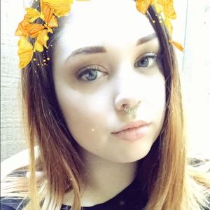 Meet your Posher, Riley