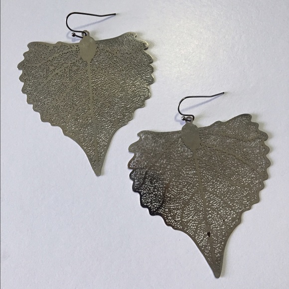 Silver Leaf Earrings