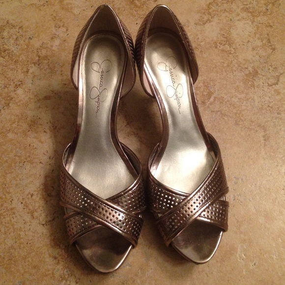 Jessica Simpson silver heels