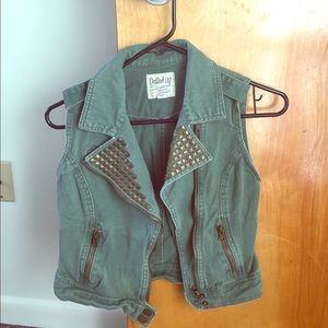 Vest and Beanie Bundle