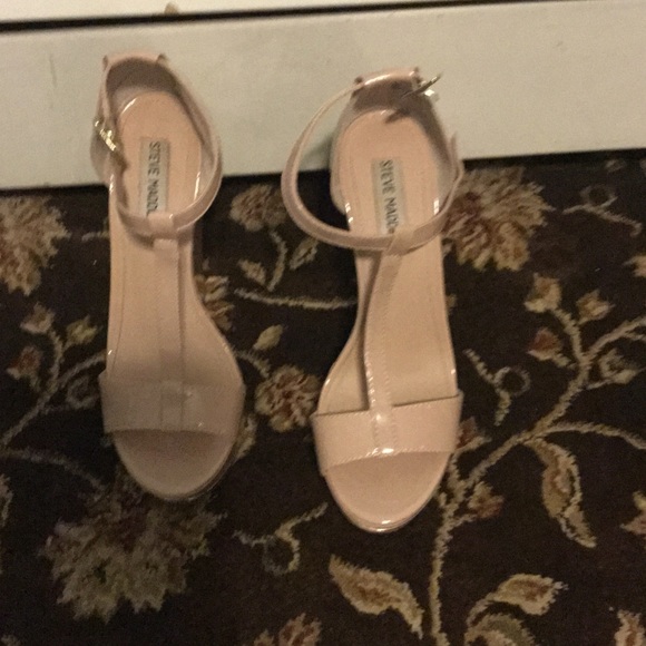 Steve Madden 7 inch Nude Wedges👡👠 - Picture 2 of 4