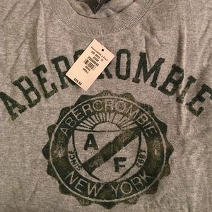 Brand new Abercrombie & Fitch T-Shirt
