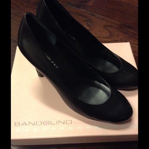 Bandolino black heels