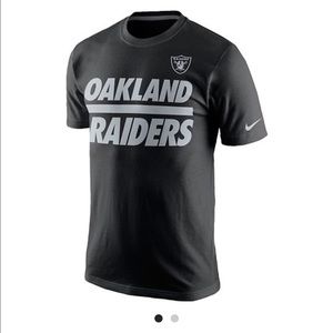 Meet your Posher, Iris