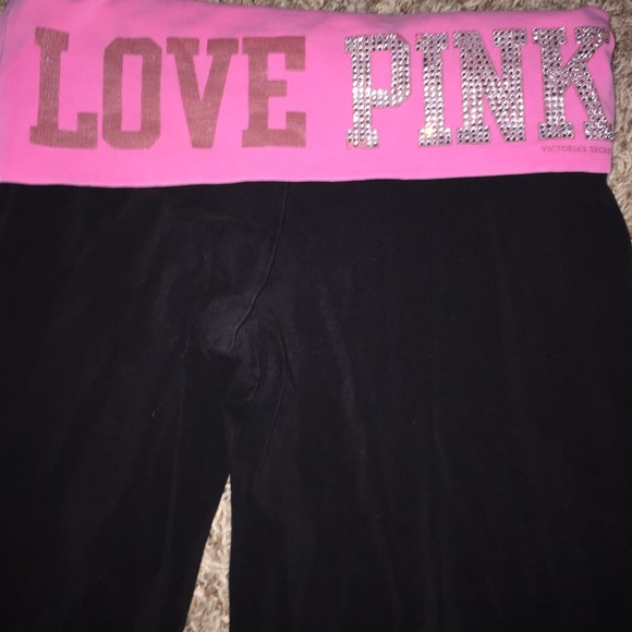 \PINK gently used sweats\