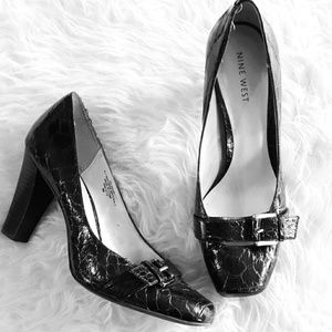 Black Crocodile "Jolinauo" style shoes