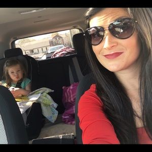 Meet your Posher, Jenna