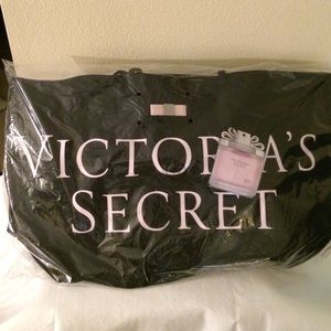 VS black canvas tote
