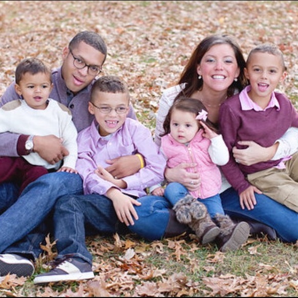 Meet Your Posher! - Picture 2 of 4