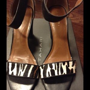 Cute Tahari heels
