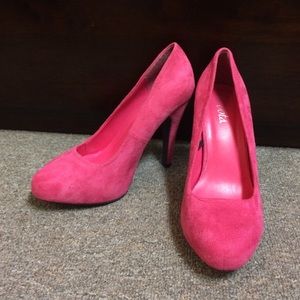 4.5" pink suede stiletto