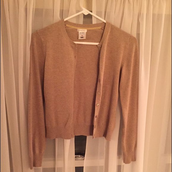 Old Navy beige cardigan - Picture 2 of 3