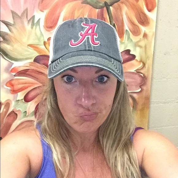 Meet your Posher, Danielle