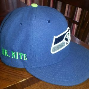 Meet your Posher, Adrian