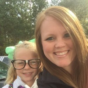 Meet your Posher, Lindsey