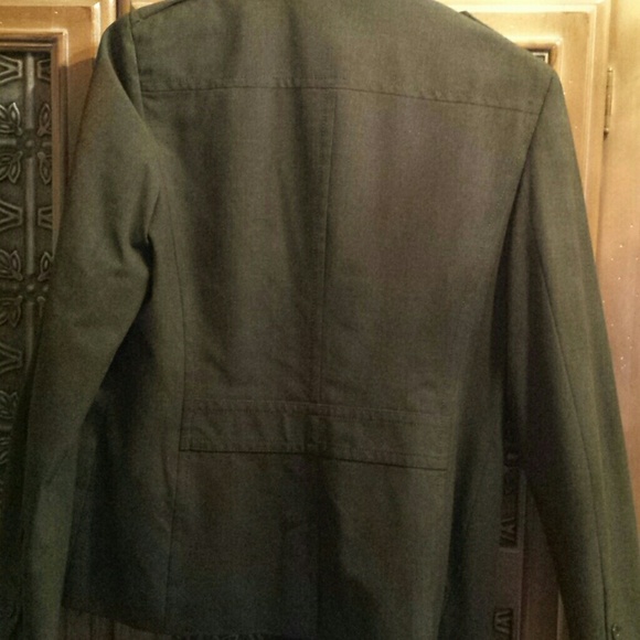 Jacket - Picture 2 of 3