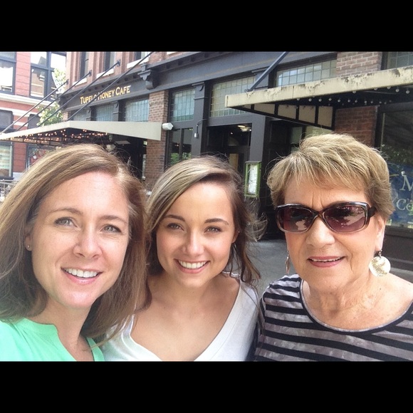 Meet your Posher, Jill - Picture 1 of 1