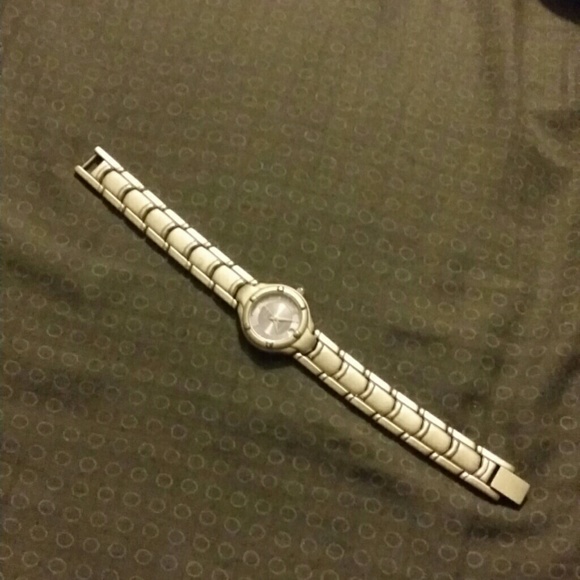 Anne Klein Watch - Picture 3 of 4