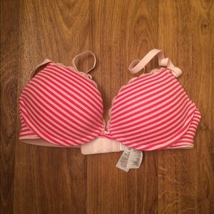 Pink striped push-up bra from Forever 21
