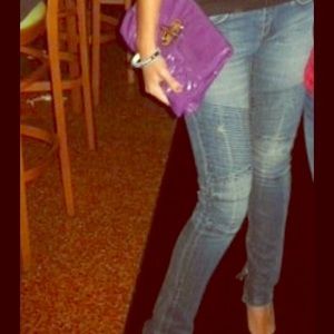 BLANK NYC skinny distressed Moto jeans! 🐼