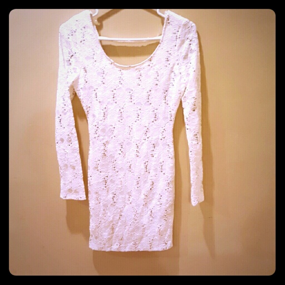 White Lace dress ! Only worn once!