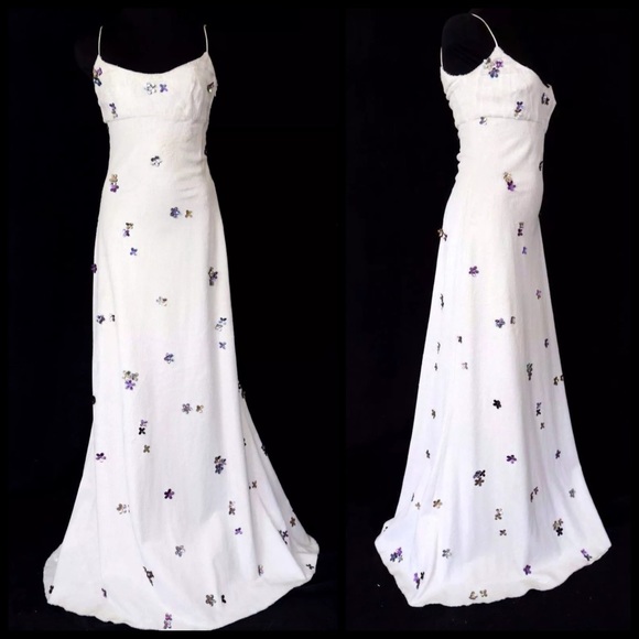 Ben De Lisi Couture Ivory Faux Fur Gown - Picture 2 of 4