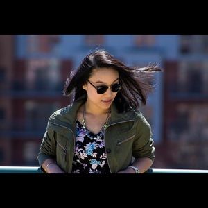 Meet your Posher, Regina