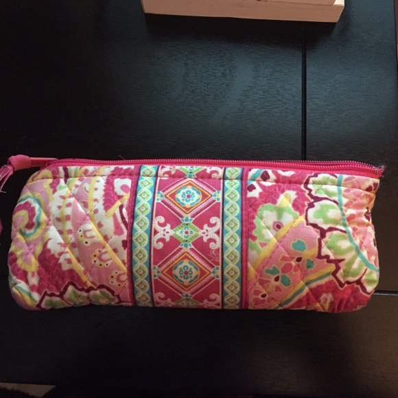Vera Bradley pencil case - Picture 2 of 2