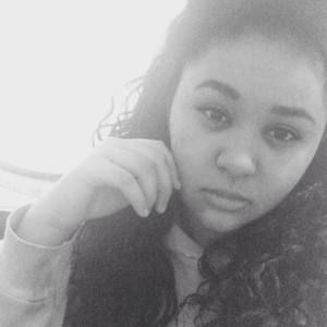 Meet your Posher, Ariel