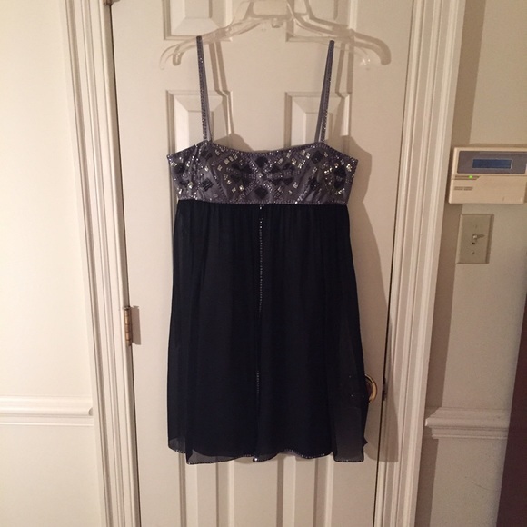 Silver & Black Cocktail Dress - Picture 1 of 4