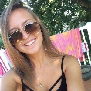 Meet your Posher, Shannon