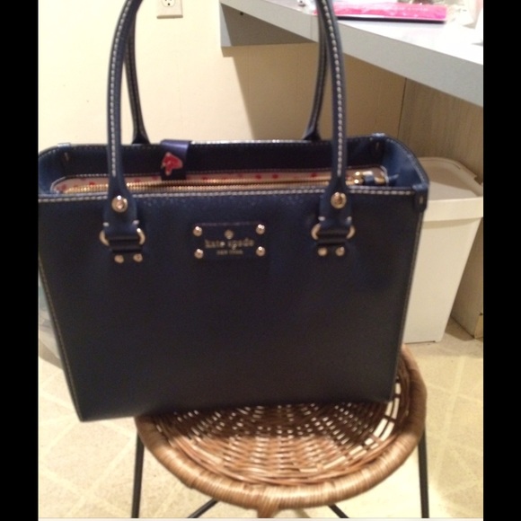 "Brand New" kate spade - Picture 1 of 1