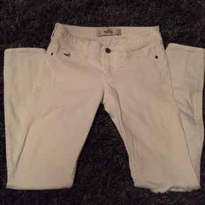 White Hollister jeans size 1 Short