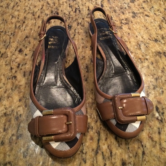 Authentic Burberry flats