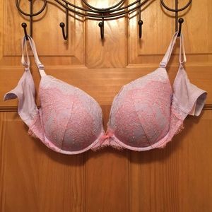 VS DREAM ANGELS PUSHUP BRA ((NWOT))