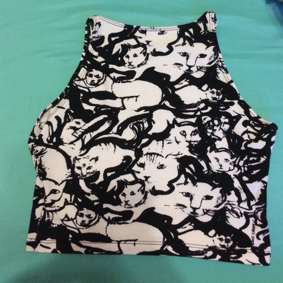 Cat print crop top