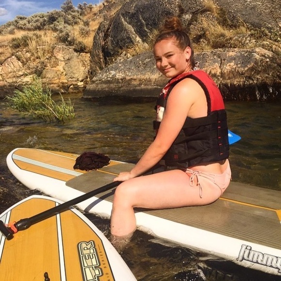 Meet your Posher, Jennifer - Picture 4 of 8