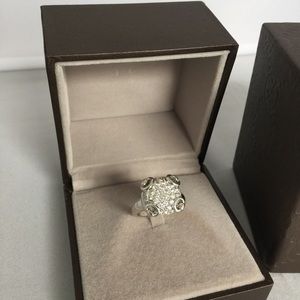 Gucci NIB Horsebit Cocktail Ring 18K White Gold