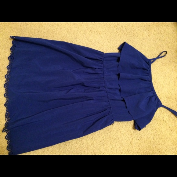 Sun dress - Picture 1 of 3