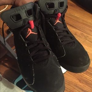 Jordan 6's $60