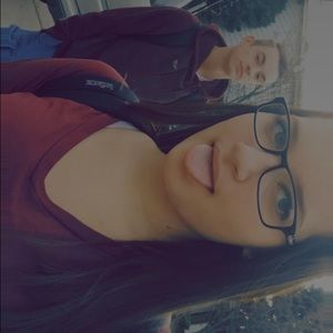 Meet your Posher, Isabelle